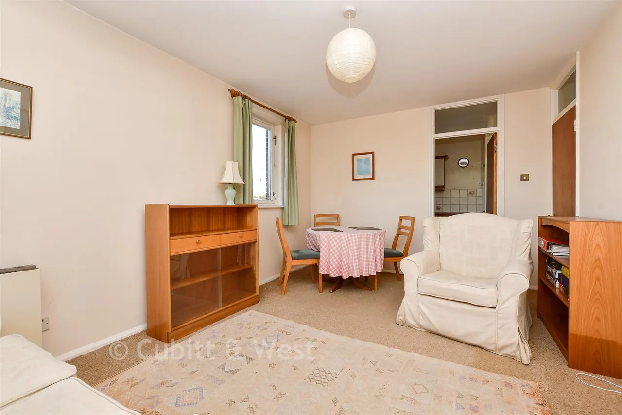 Porchester Mead, Beckenham, BR3, photo 5