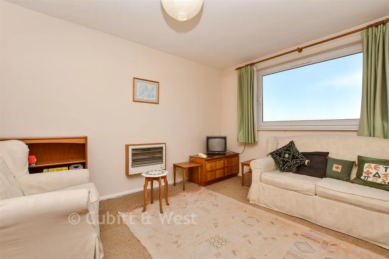 Porchester Mead, Beckenham, BR3, photo 7