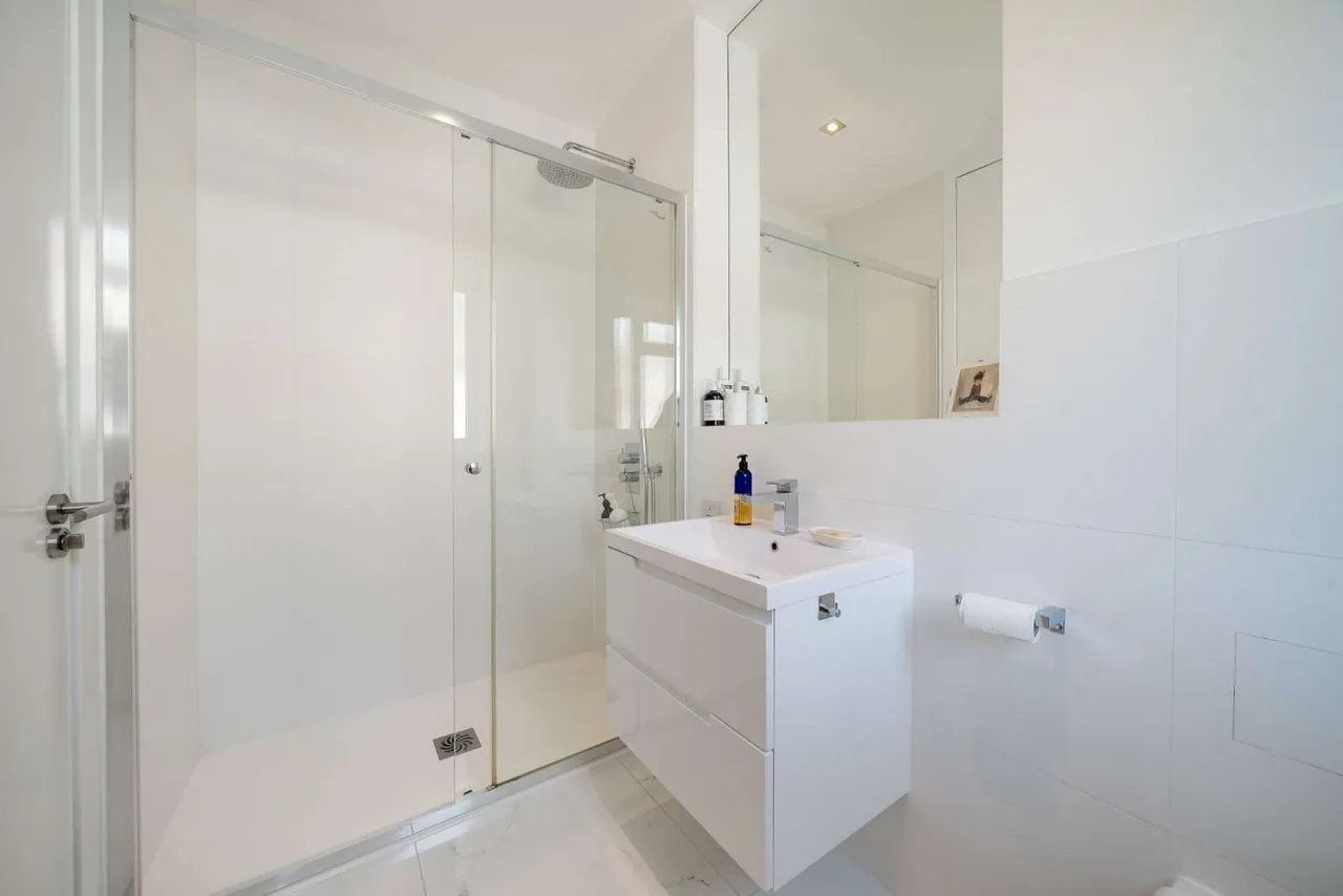 Phillimore Gardens Close, London, W8, photo 19