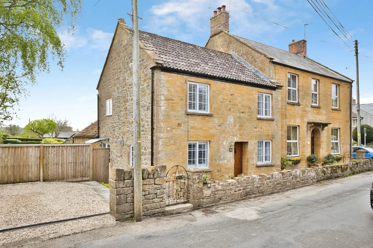 3 bed house for sale, South Street, South Petherton, TA13