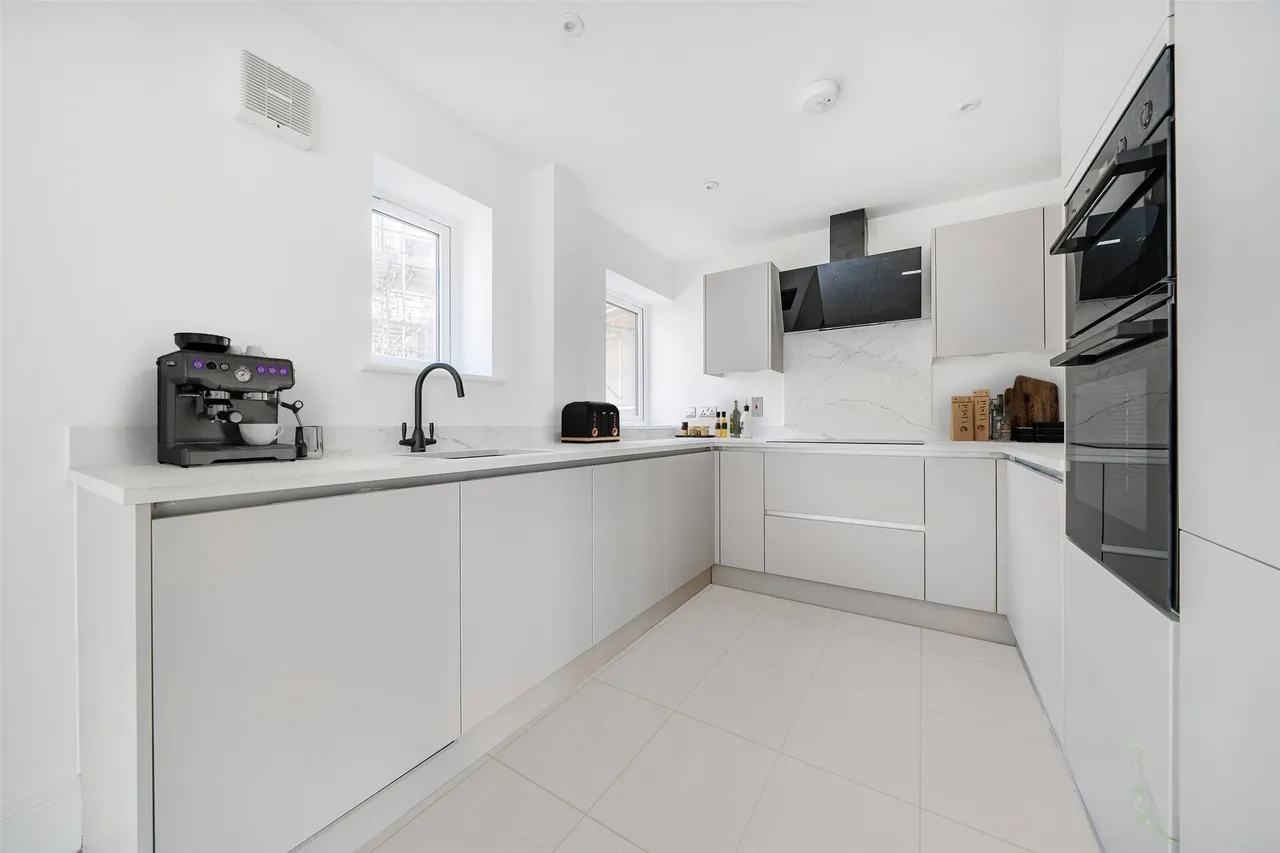 Dymchurch Road, Kent, St. Marys Bay, TN29 0HF, photo 2