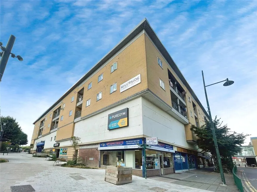 2 bed flat for sale, Pier Road, Erith, DA8