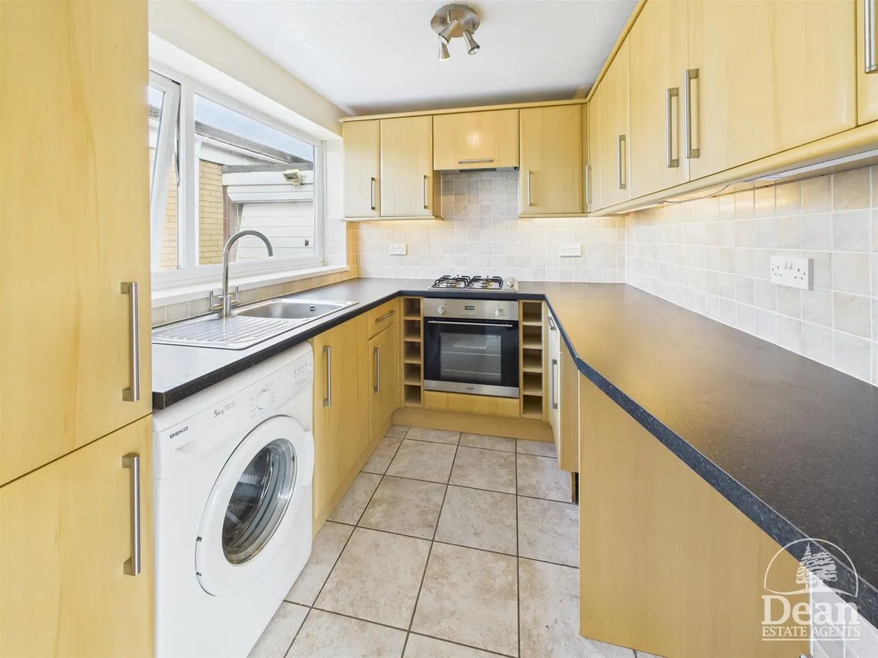 Lakeside Avenue, Lydney, photo 2