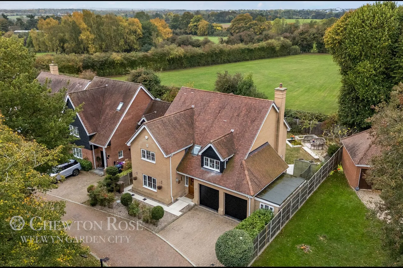 Sevenacres, Welwyn, photo 30
