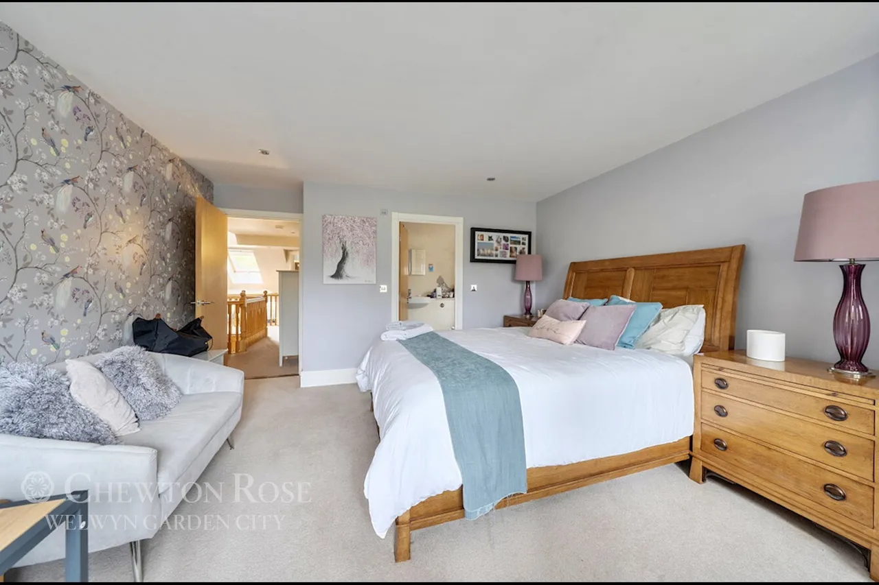 Sevenacres, Welwyn, photo 14