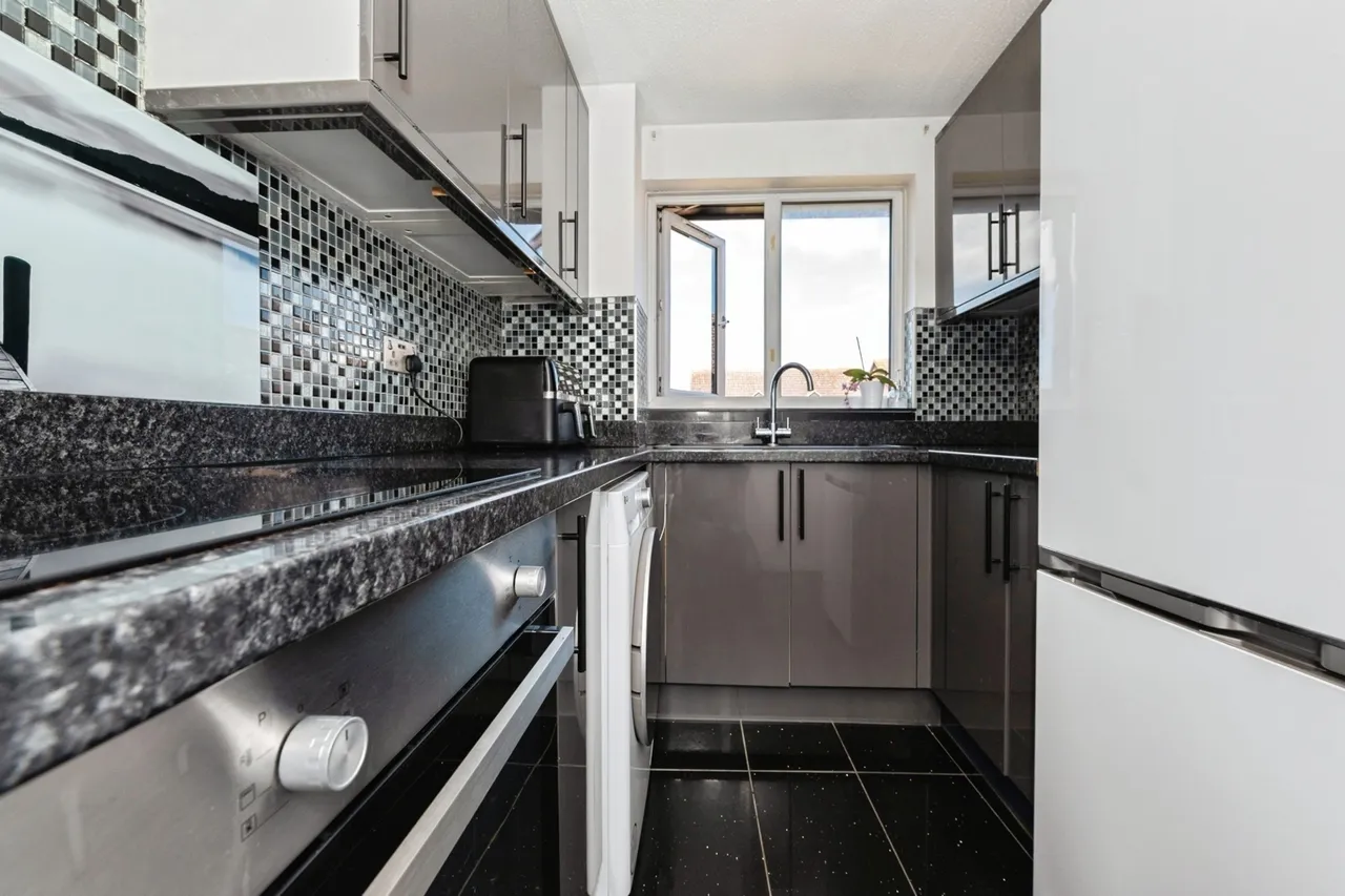 Parsonage Road, Grays, Essex, RM20, photo 7