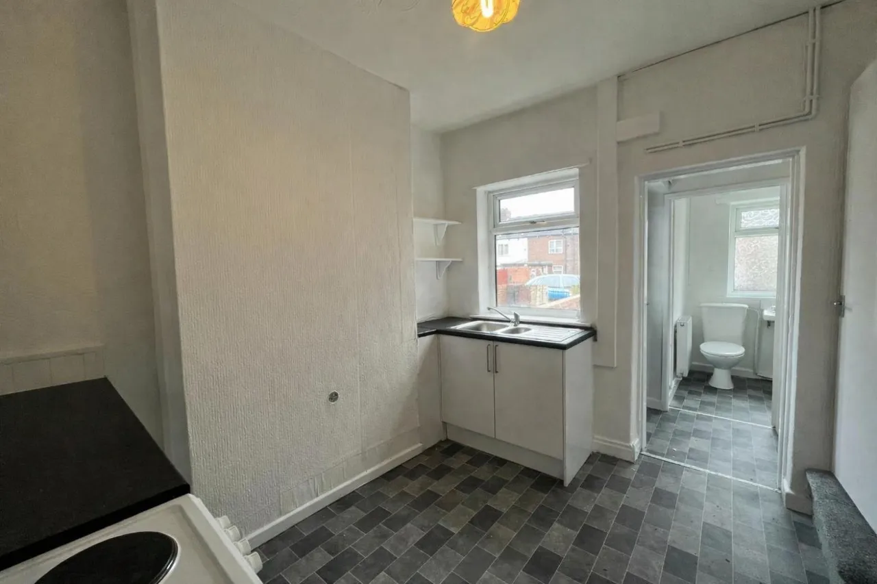 Ramsden Street, Castleford, WF10, photo 4