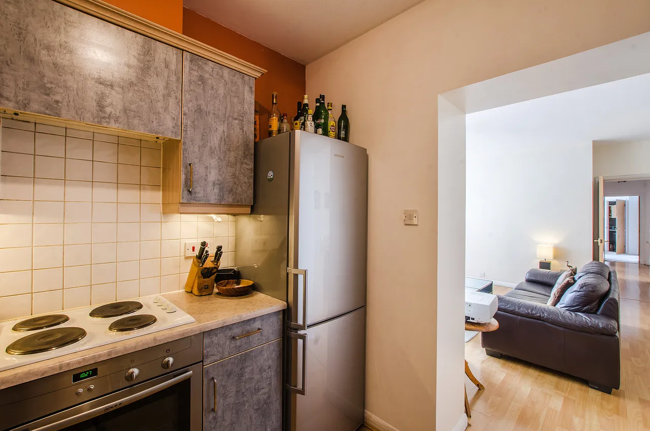 Apartment 224, Metro Central Heights, 119 Newington Causeway, London, photo 6
