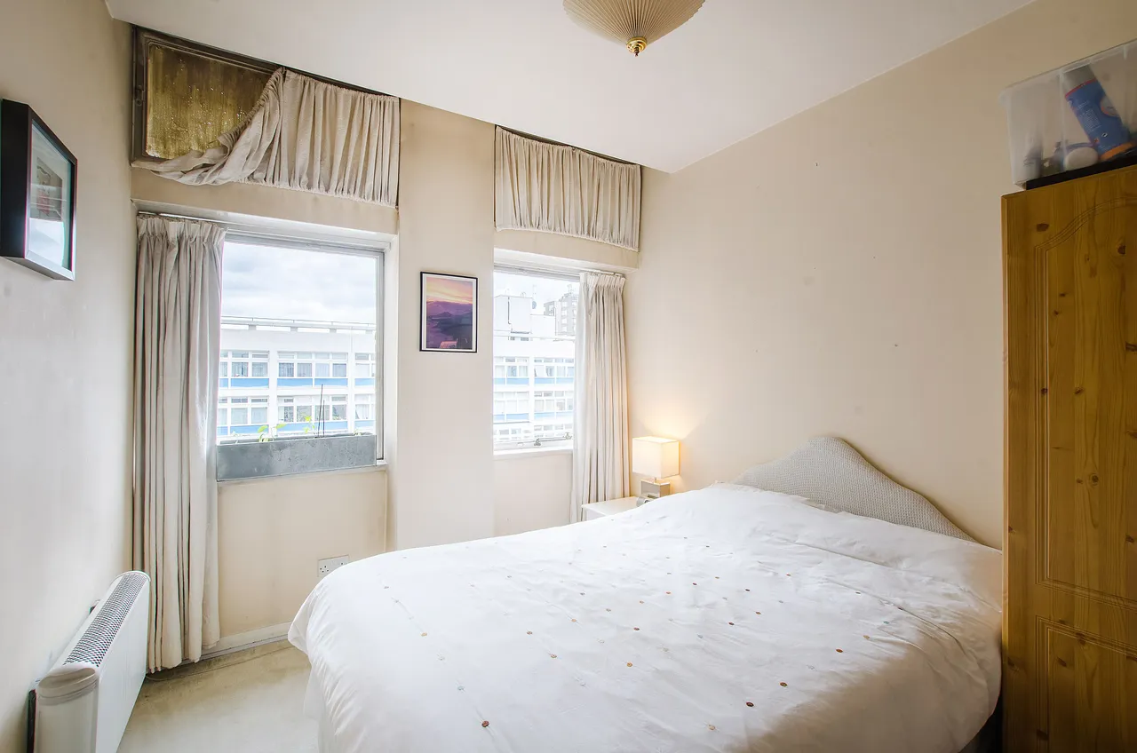 Apartment 224, Metro Central Heights, 119 Newington Causeway, London, photo 10