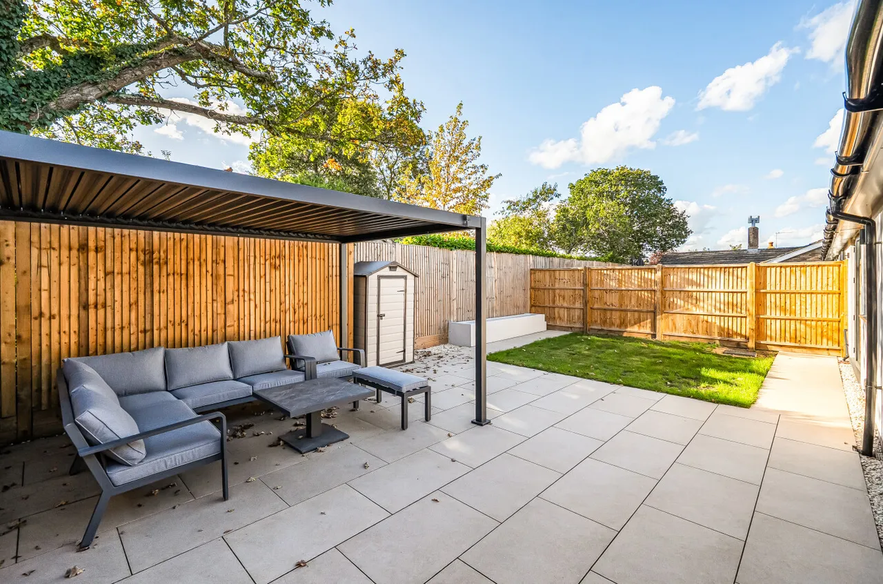 Willow Drive, Normandy, GU3, photo 10
