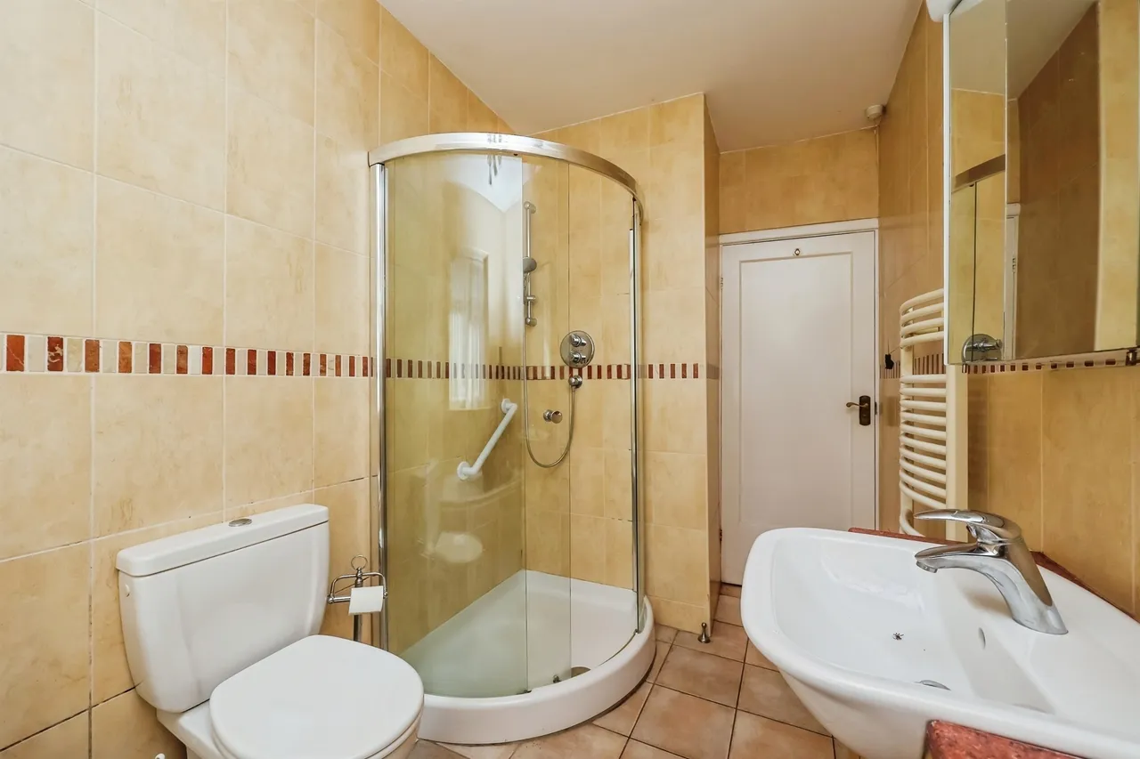 Whyburn Lane, Hucknall, NG15, photo 13