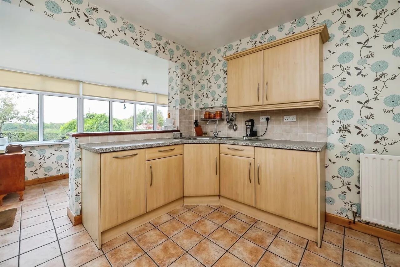 Whyburn Lane, Hucknall, NG15, photo 8