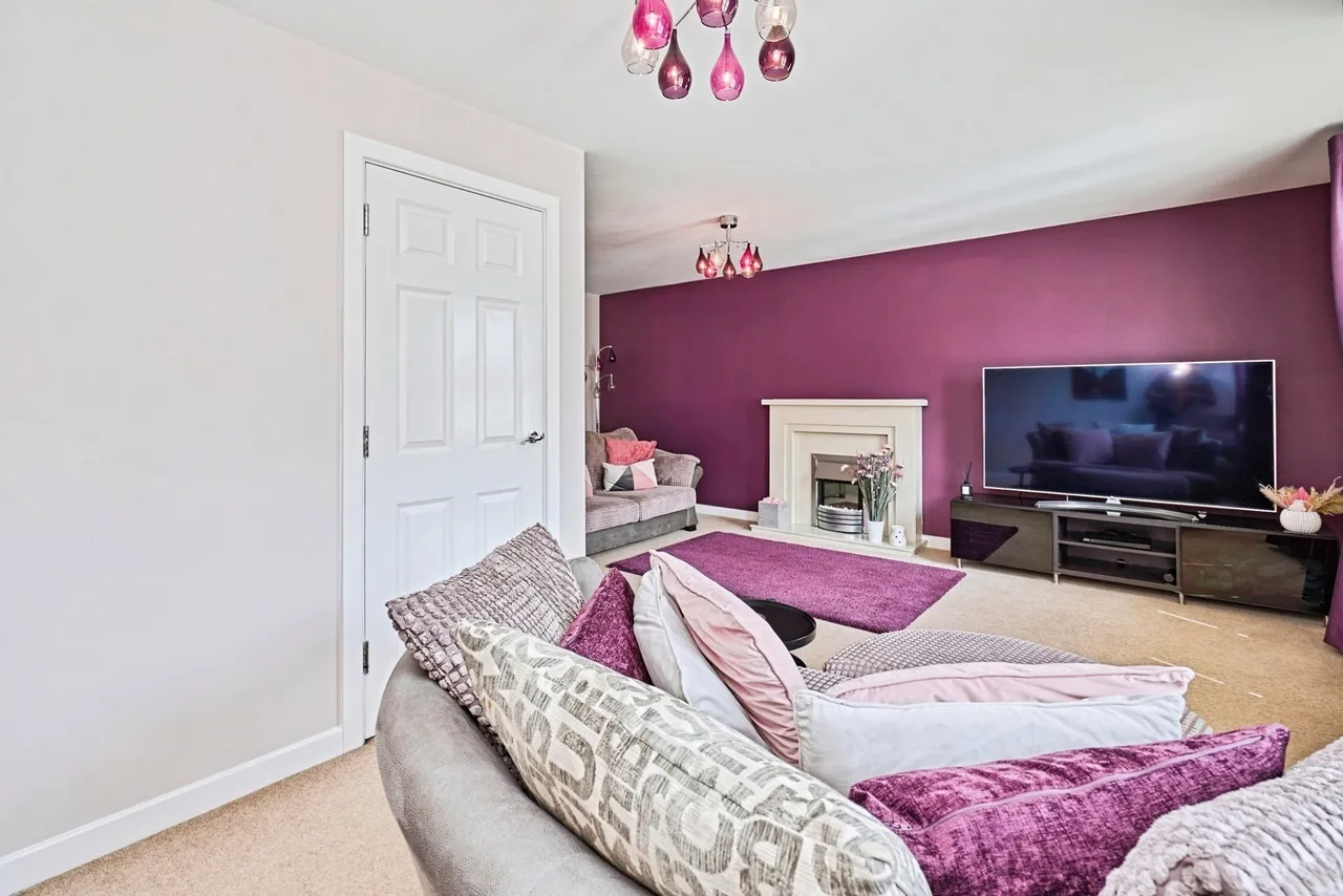 Ragstone Close, Walsall, West Midlands, WS2, photo 2