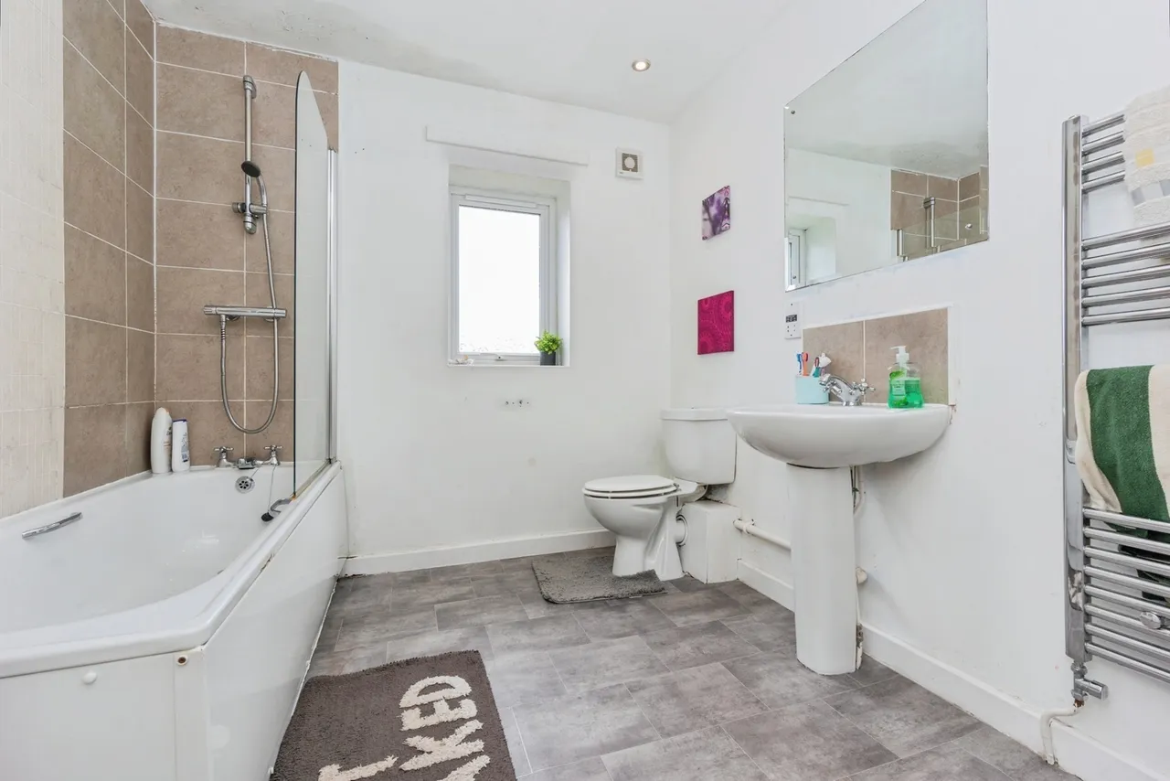 Painswick Road, Manchester, Greater Manchester, M22, photo 10
