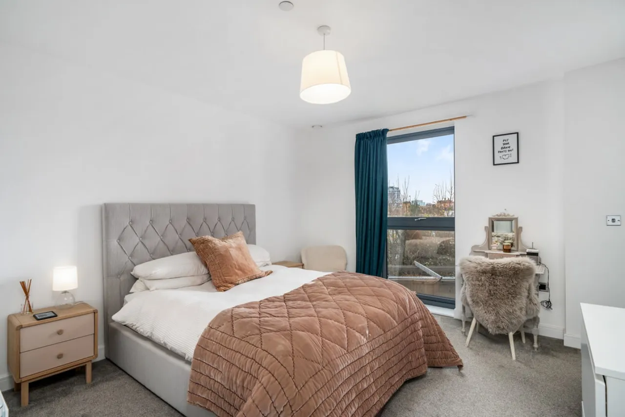 Osiers Road, Wandsworth, photo 11