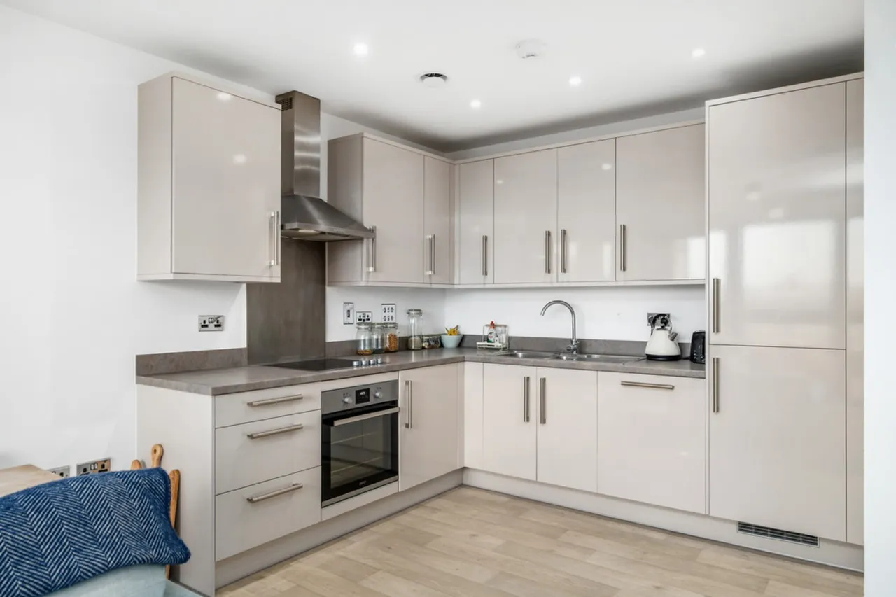 Osiers Road, Wandsworth, photo 9