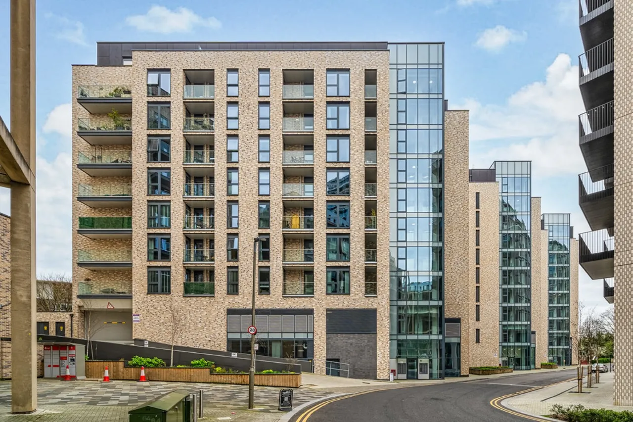 Osiers Road, Wandsworth, photo 4