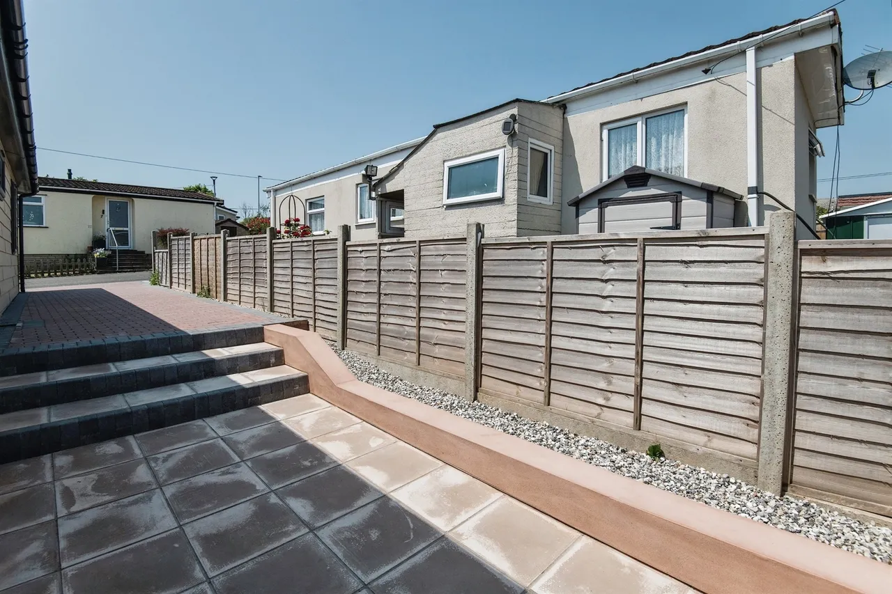 Rydon Lane, Exeter, EX2, photo 12