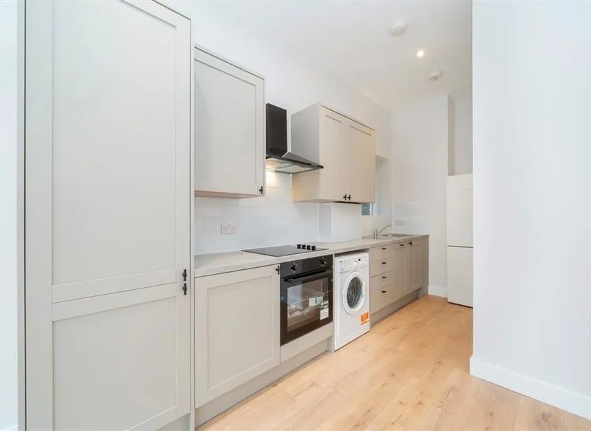 Walm Lane, The Mapesbury, NW2, photo 3