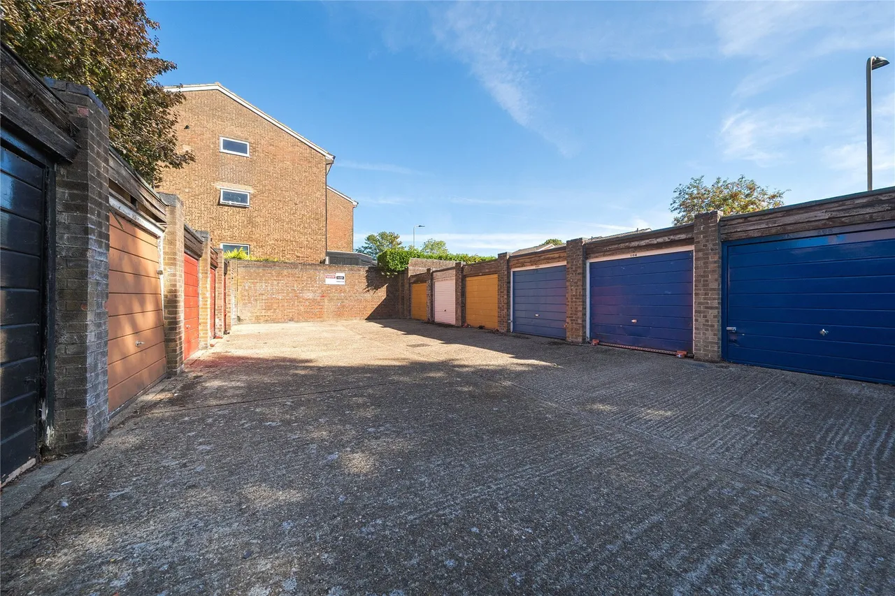 Dyke Drive, Orpington, BR5, photo 14