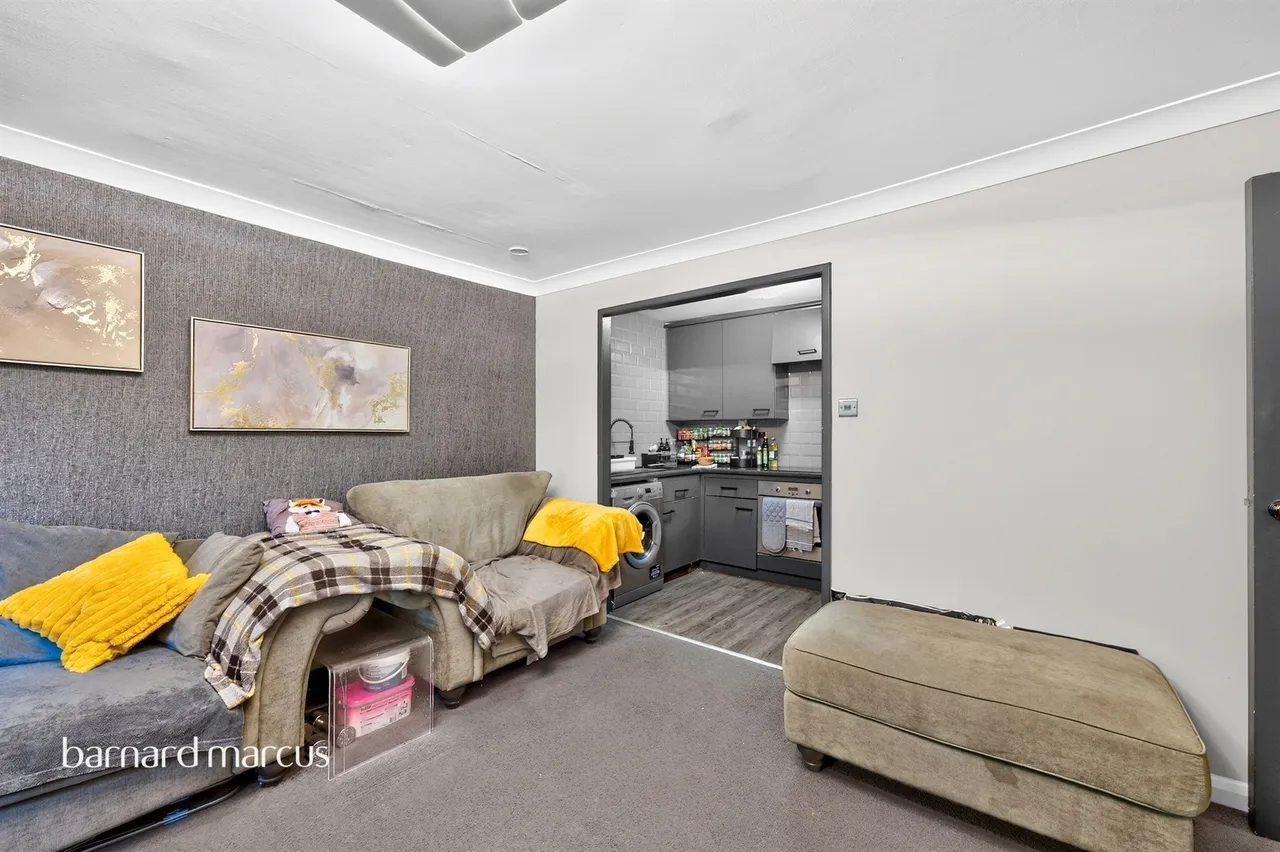 Kingswood Drive, Sutton, SM2, photo 5