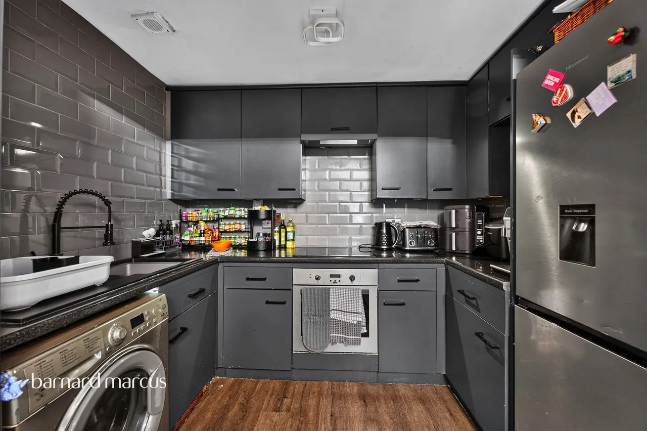 Kingswood Drive, Sutton, SM2, photo 6