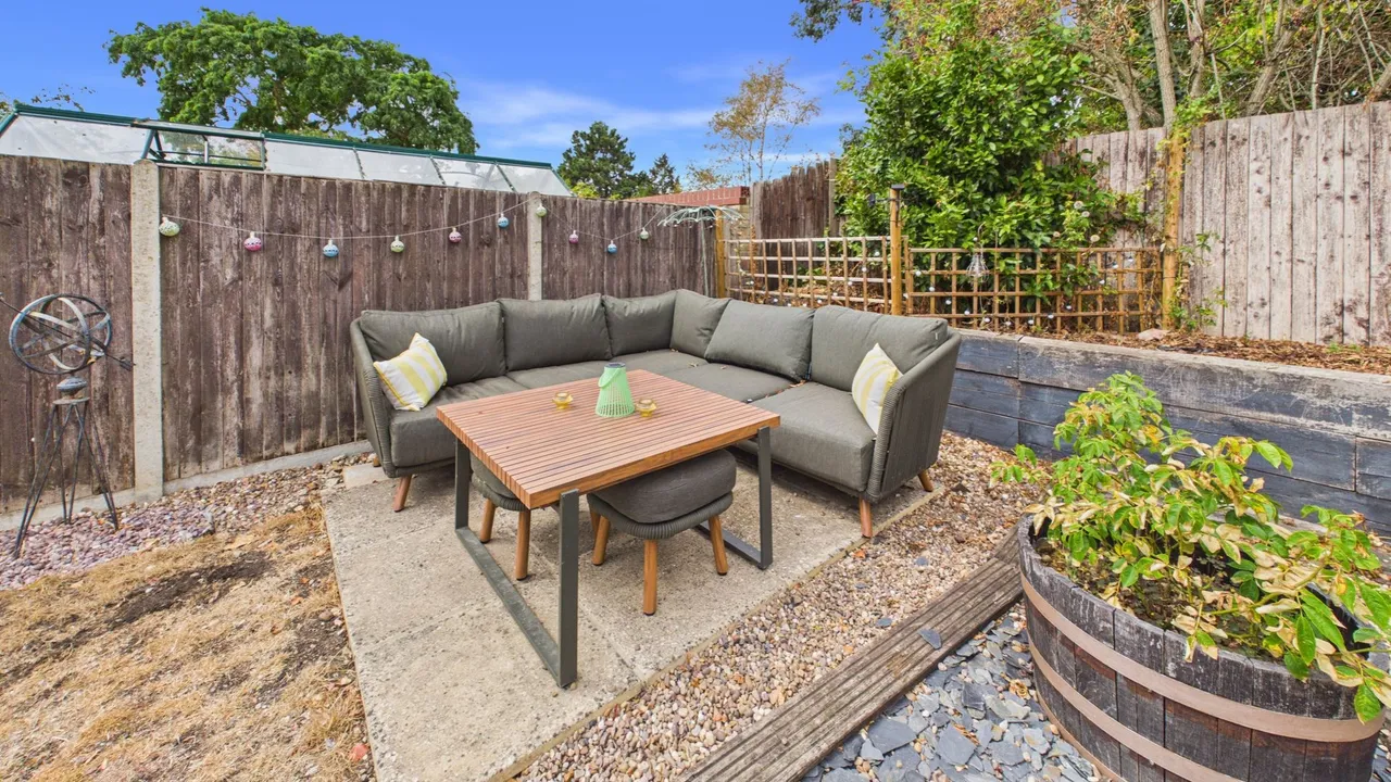 West End, LANGTOFT, Market Deeping, PE6, photo 30