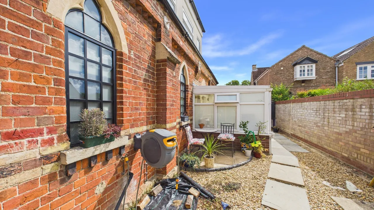 West End, LANGTOFT, Market Deeping, PE6, photo 32