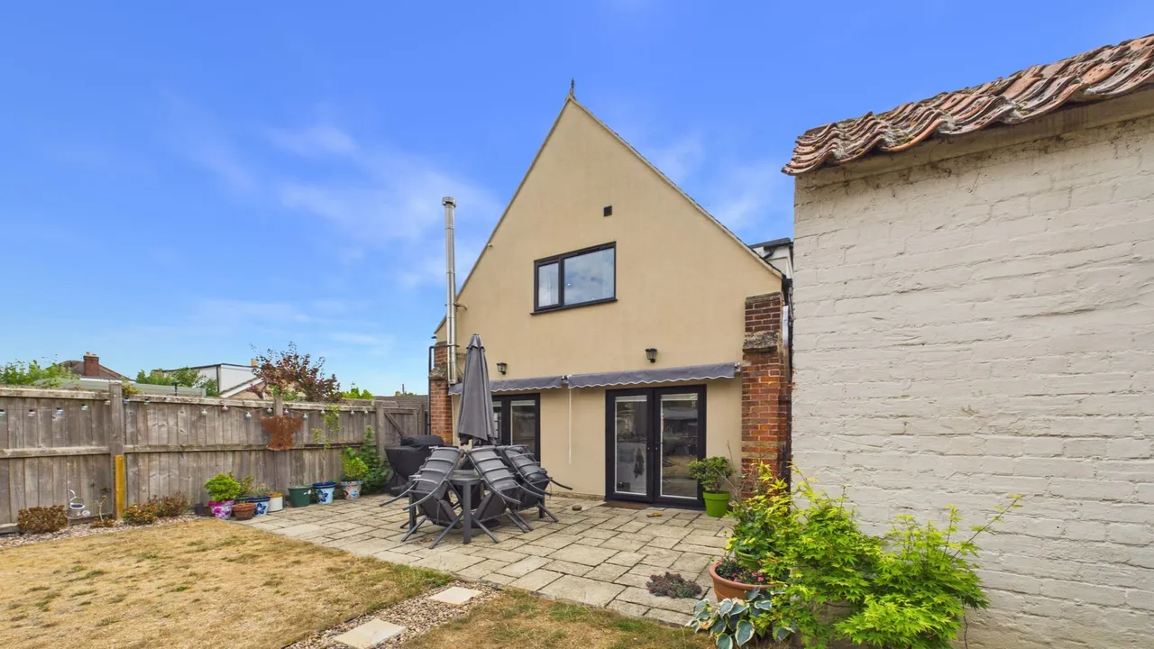 West End, LANGTOFT, Market Deeping, PE6, photo 36