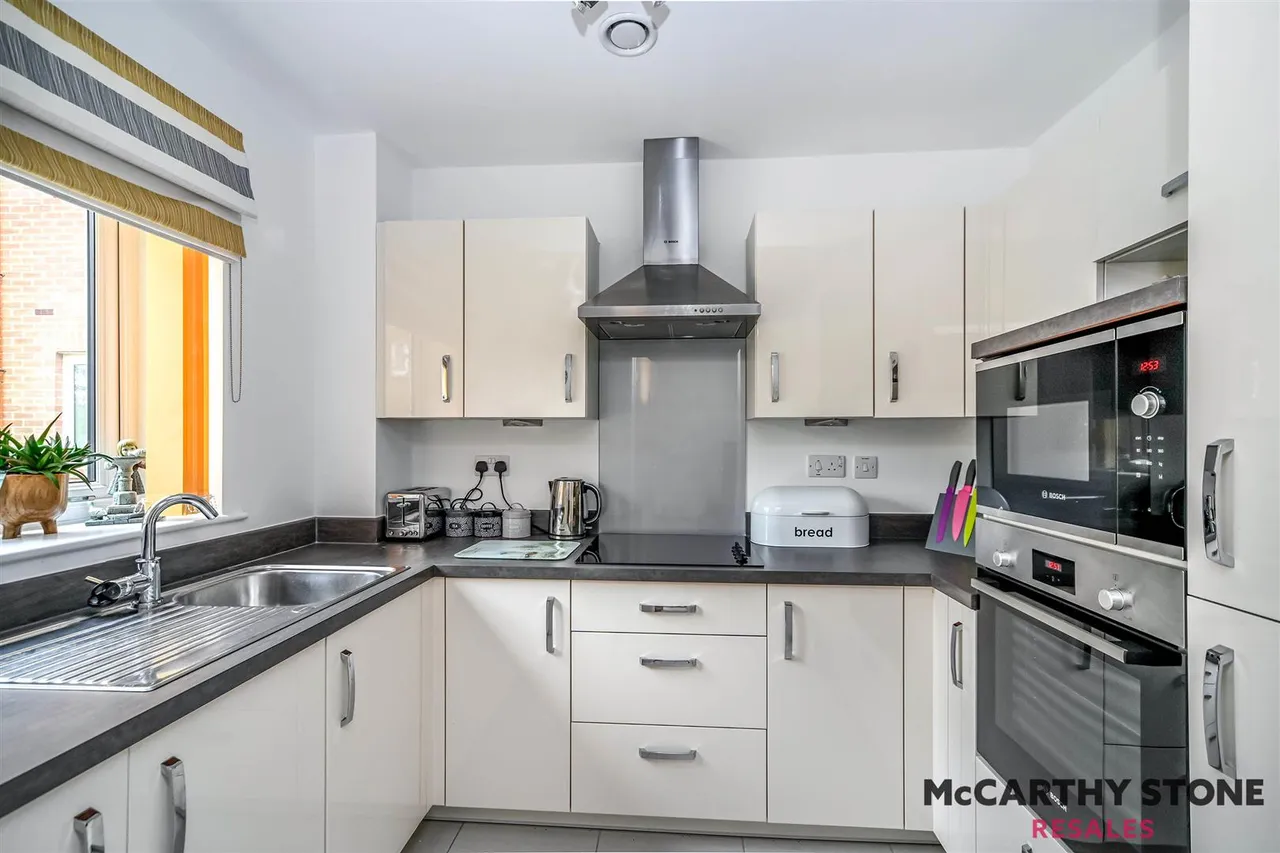 High View, Bedford, MK41, photo 9
