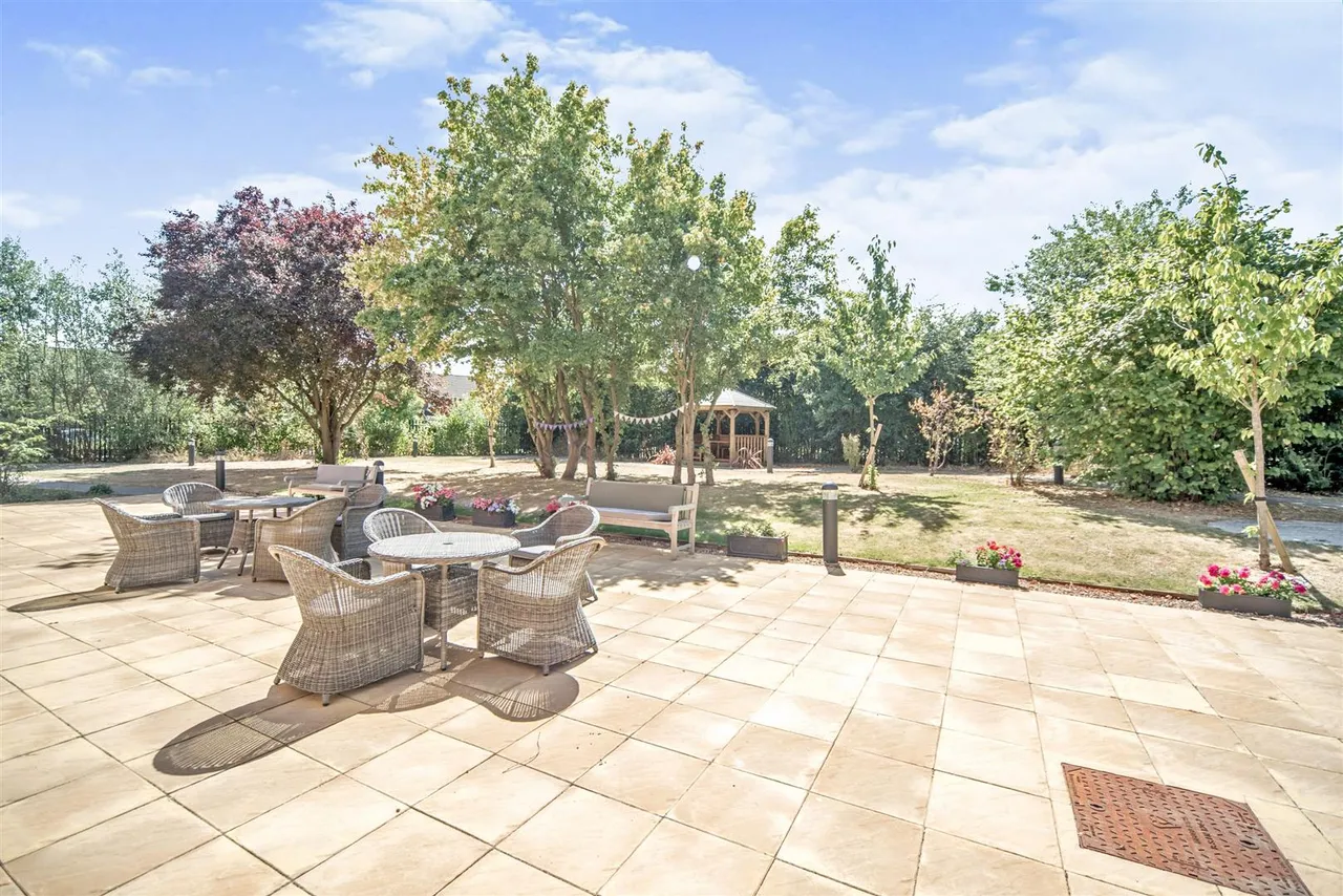 High View, Bedford, MK41, photo 16