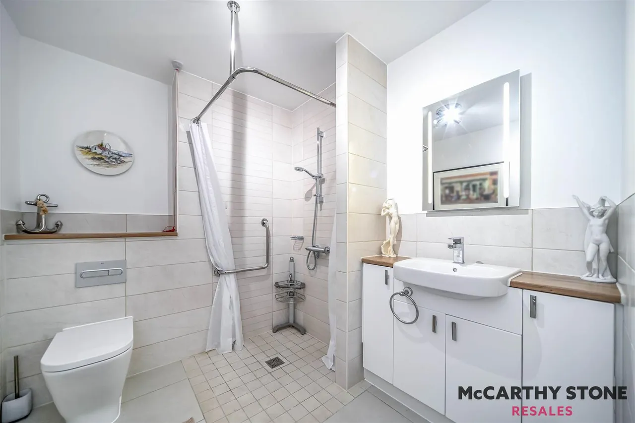 High View, Bedford, MK41, photo 12