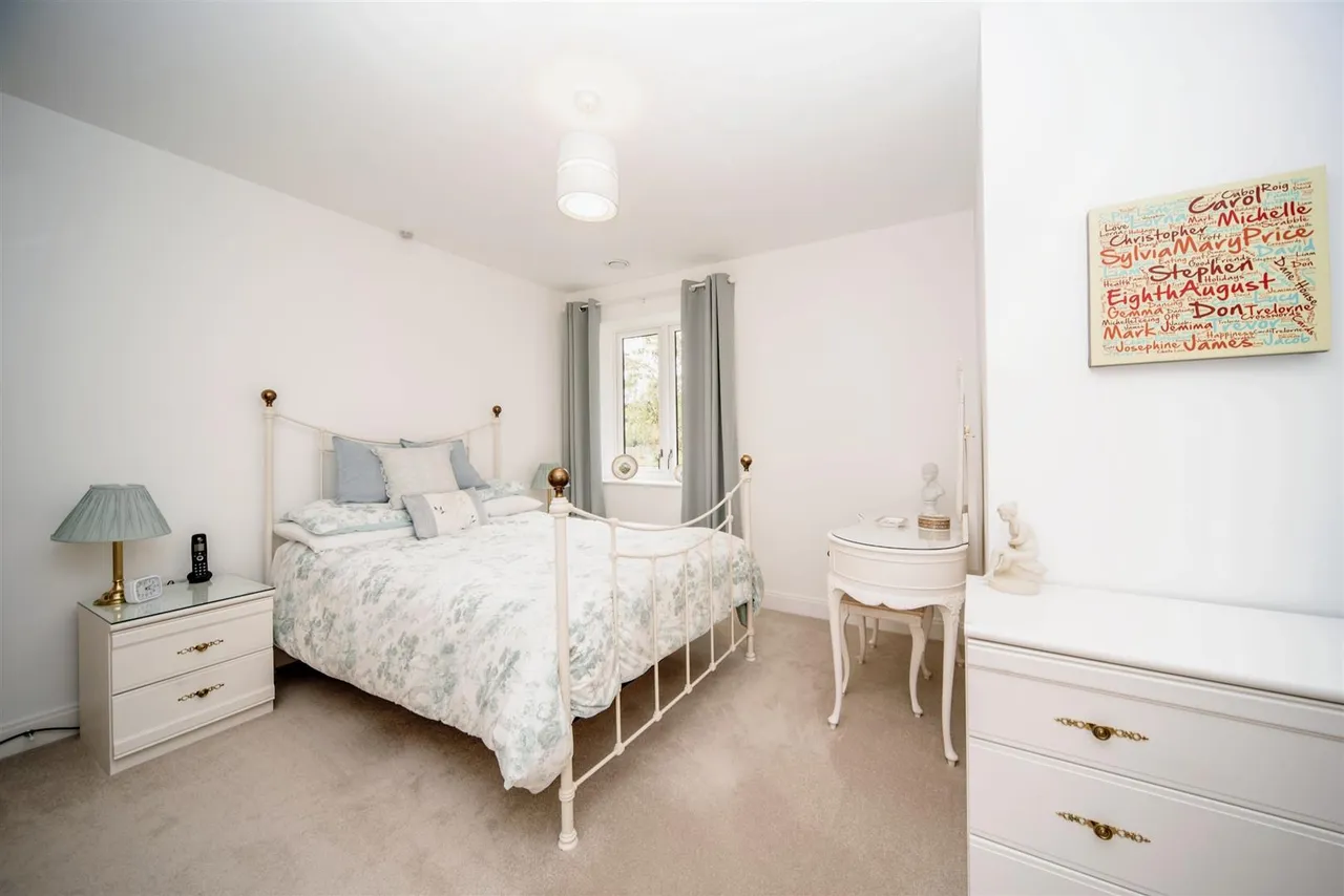 High View, Bedford, MK41, photo 10