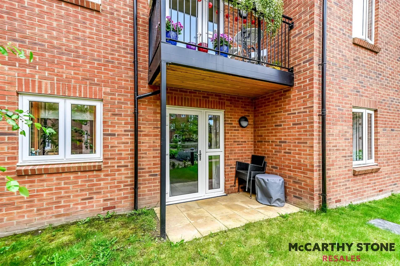 1 bed flat for sale, High View, Bedford, MK41