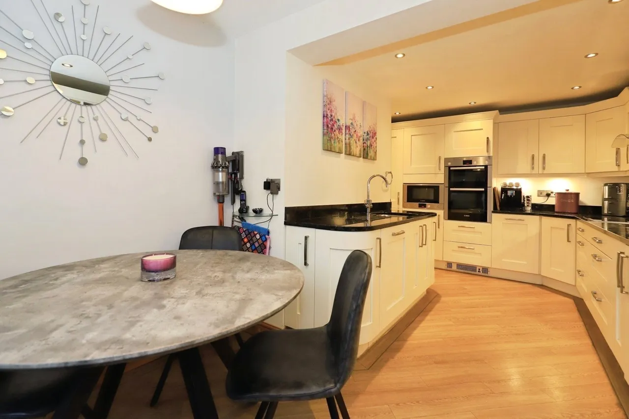 Marlowe Close, Kidderminster, DY10, photo 8