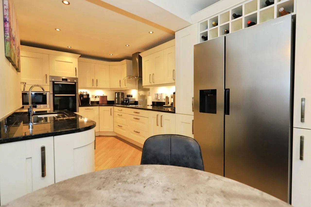Marlowe Close, Kidderminster, DY10, photo 6