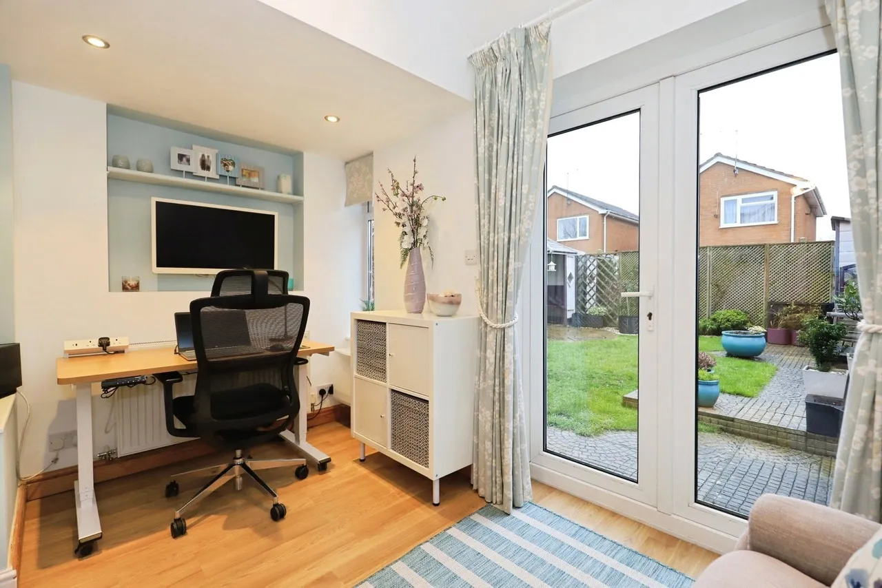 Marlowe Close, Kidderminster, DY10, photo 13