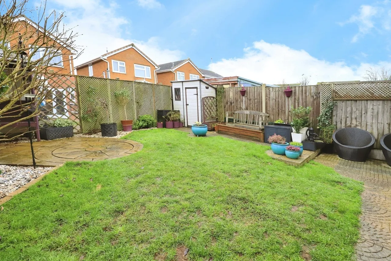 Marlowe Close, Kidderminster, DY10, photo 20