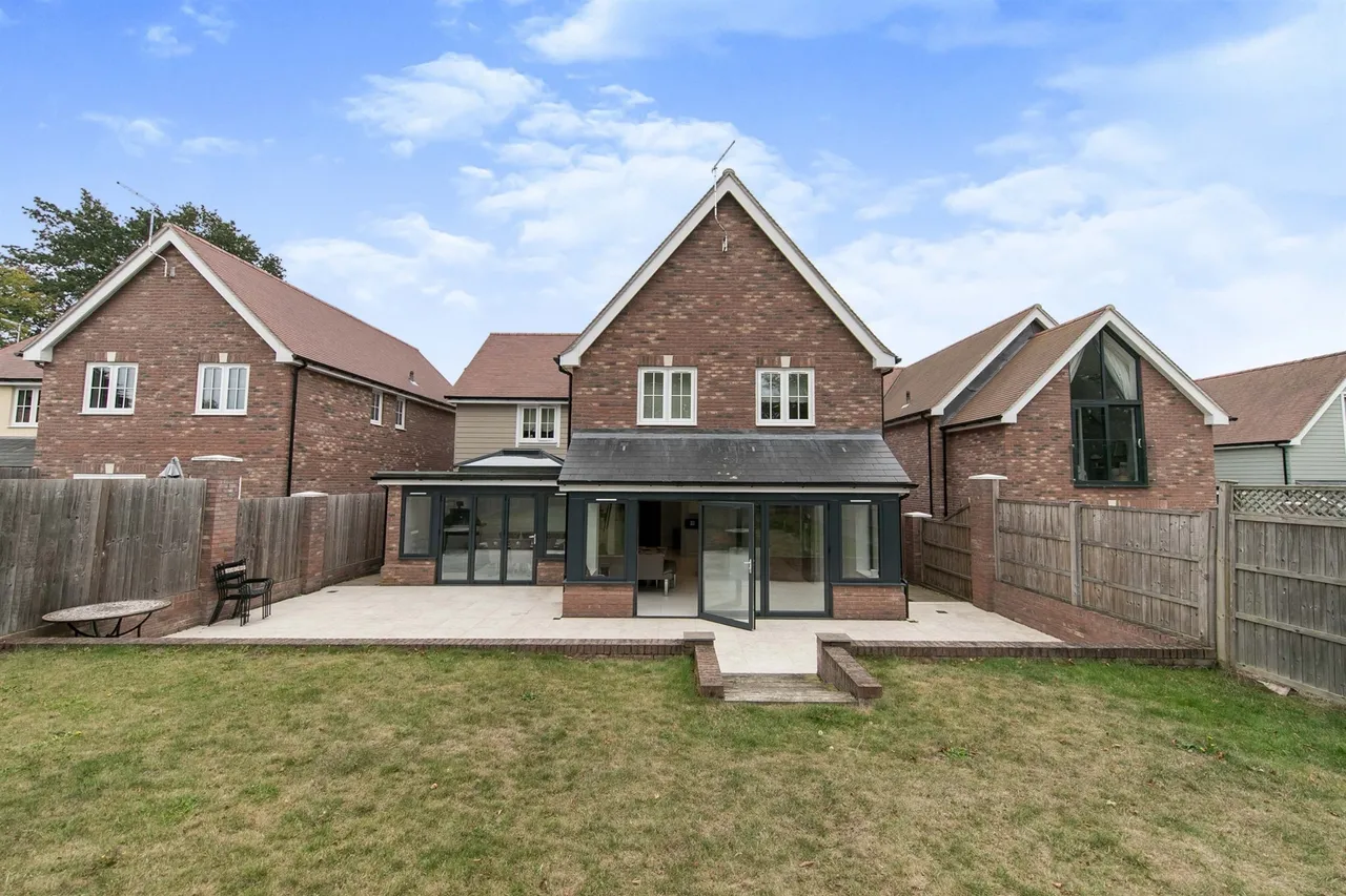 5 bed house for sale, Chestnut Rise, Witnesham, IP6