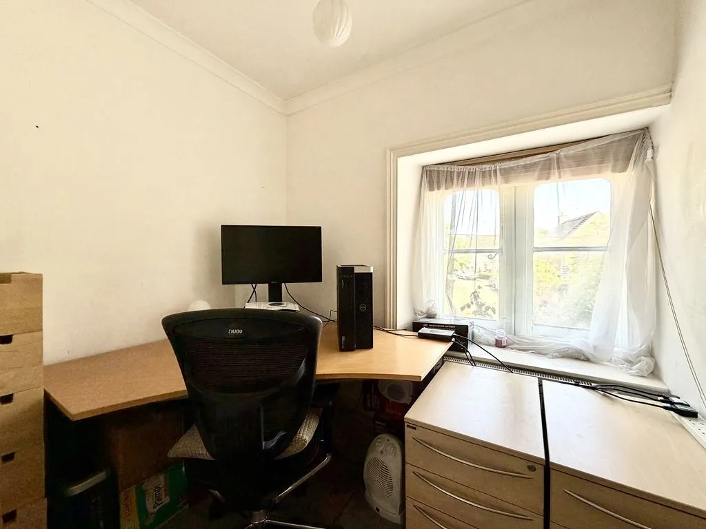 Curzon Street, Calne, photo 9