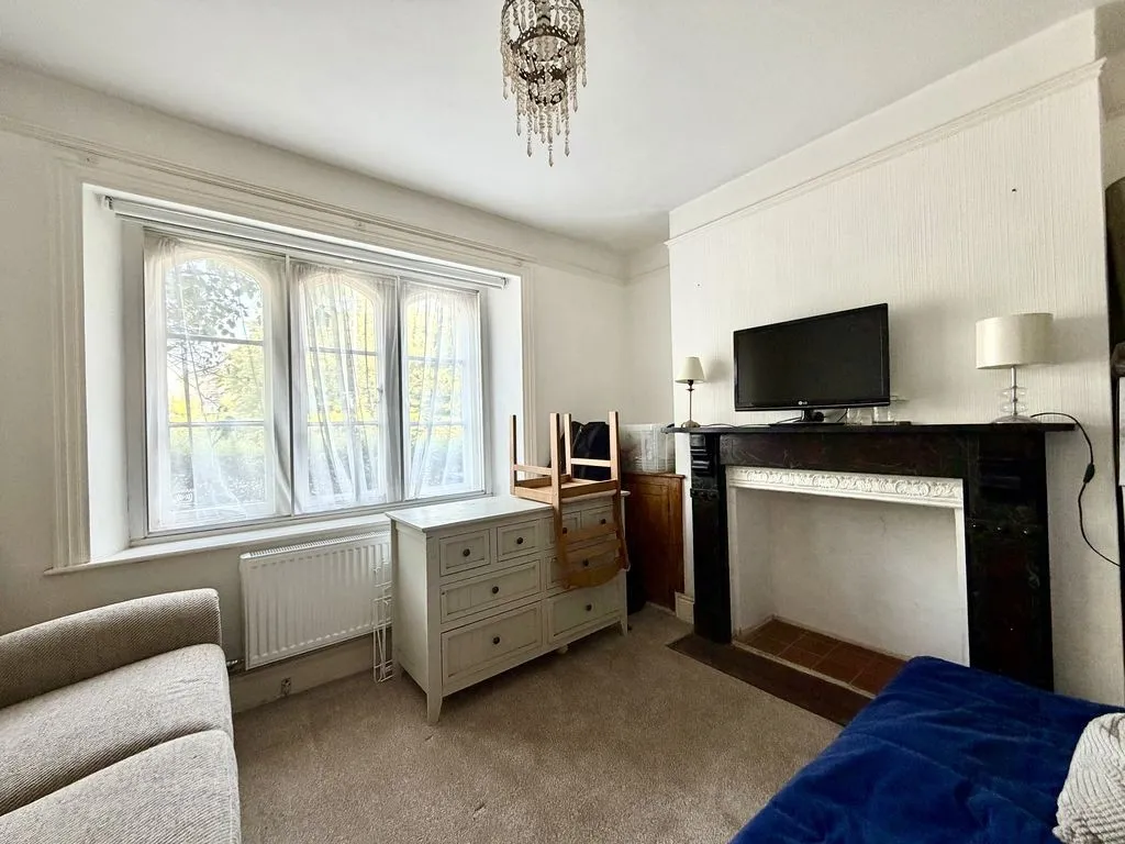 Curzon Street, Calne, photo 5