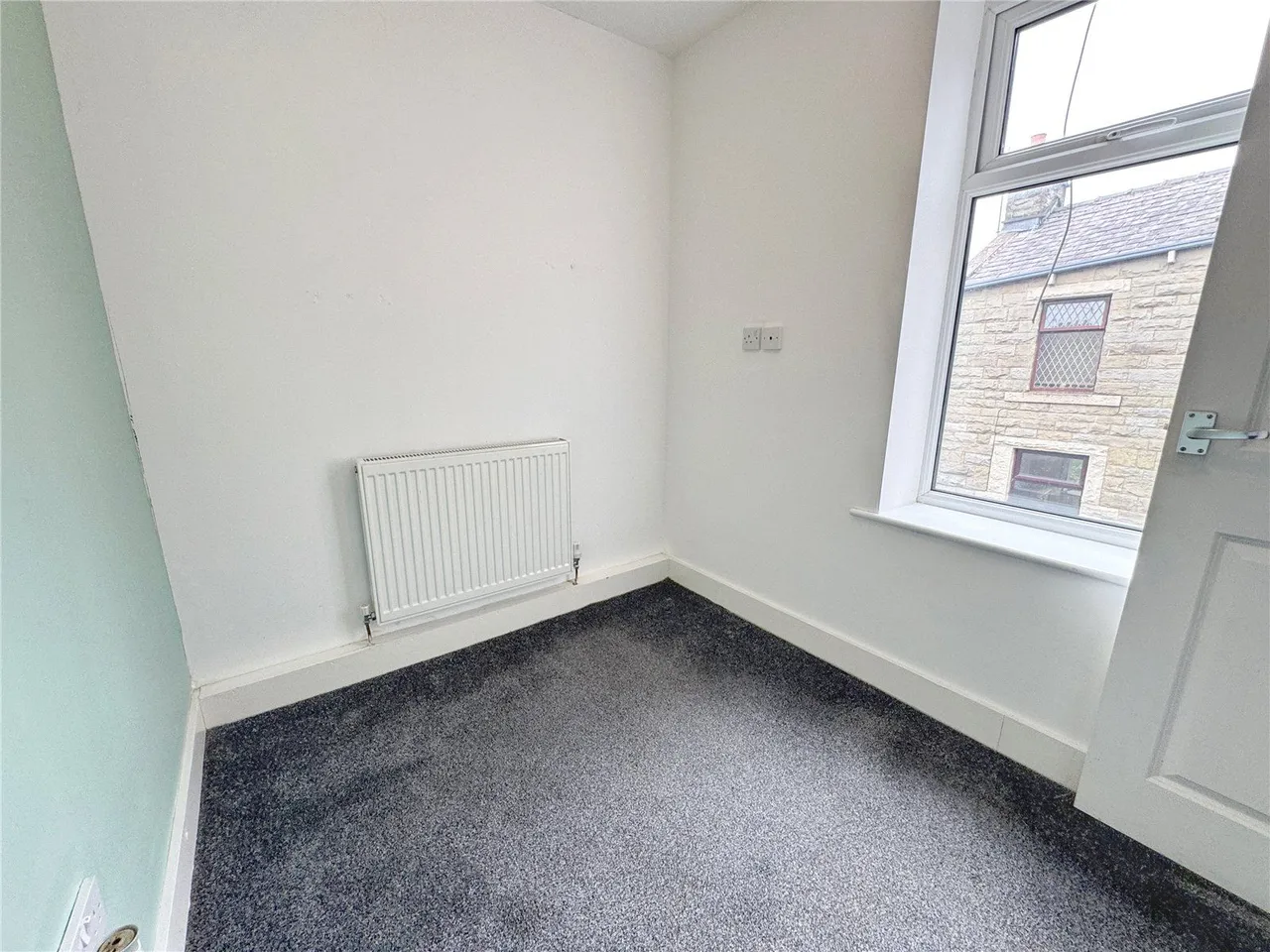 Brearley Street, Stacksteads, OL13, photo 21