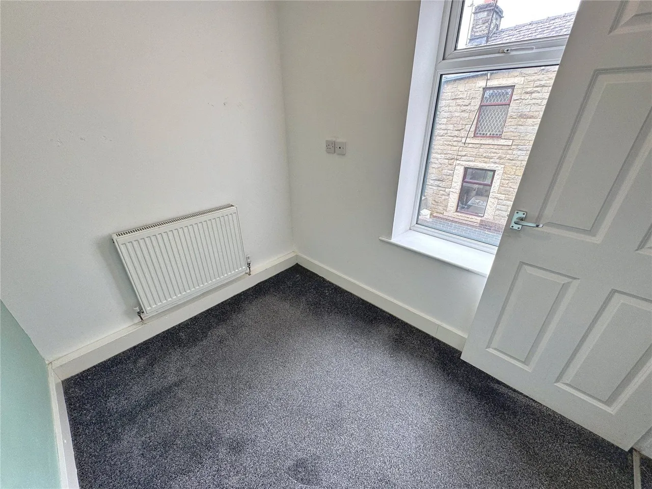 Brearley Street, Stacksteads, OL13, photo 12