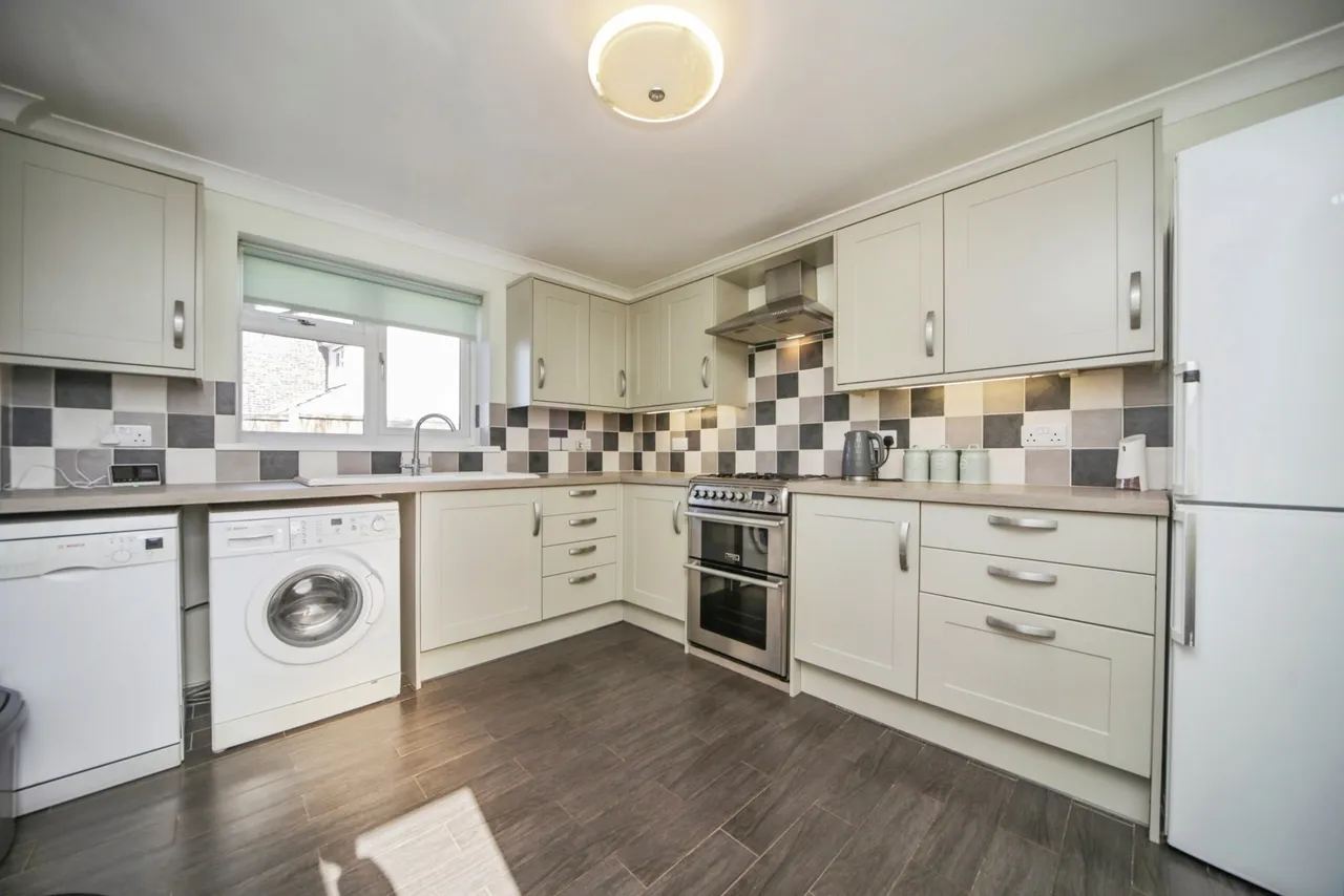 Pretyman Avenue, Bacton, IP14, photo 2