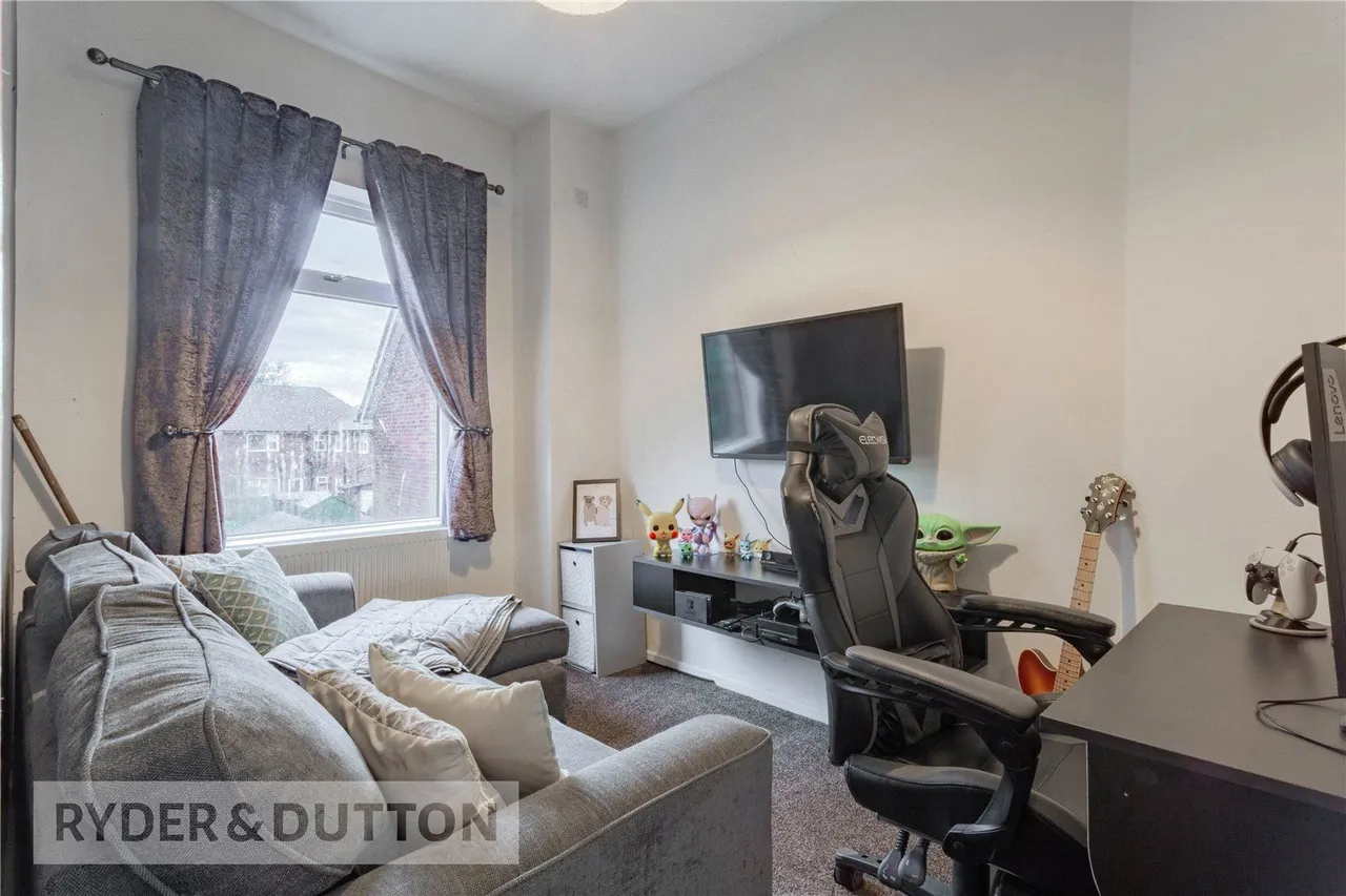 Middleton Road, Royton, OL2, photo 12