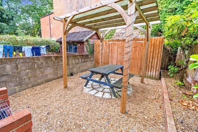 Thackeray Road, Portswood, SO17, photo 11