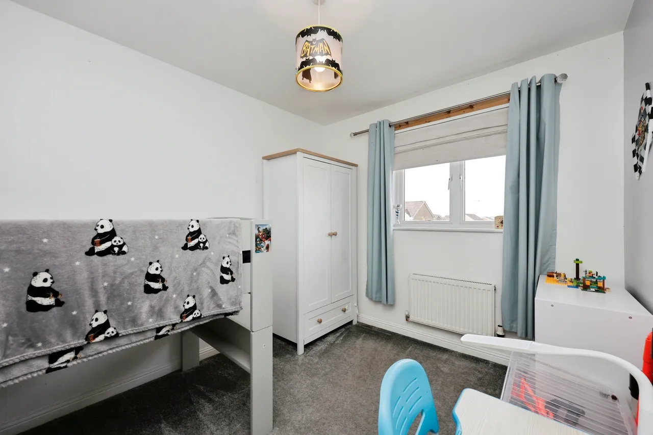 Pitmedden Road, Dunfermline, KY11, photo 12
