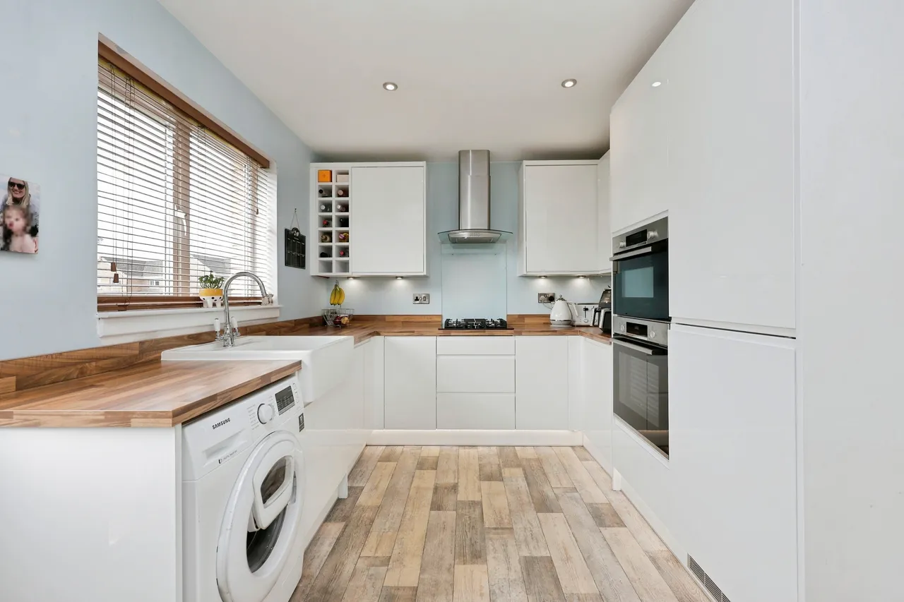 Pitmedden Road, Dunfermline, KY11, photo 6