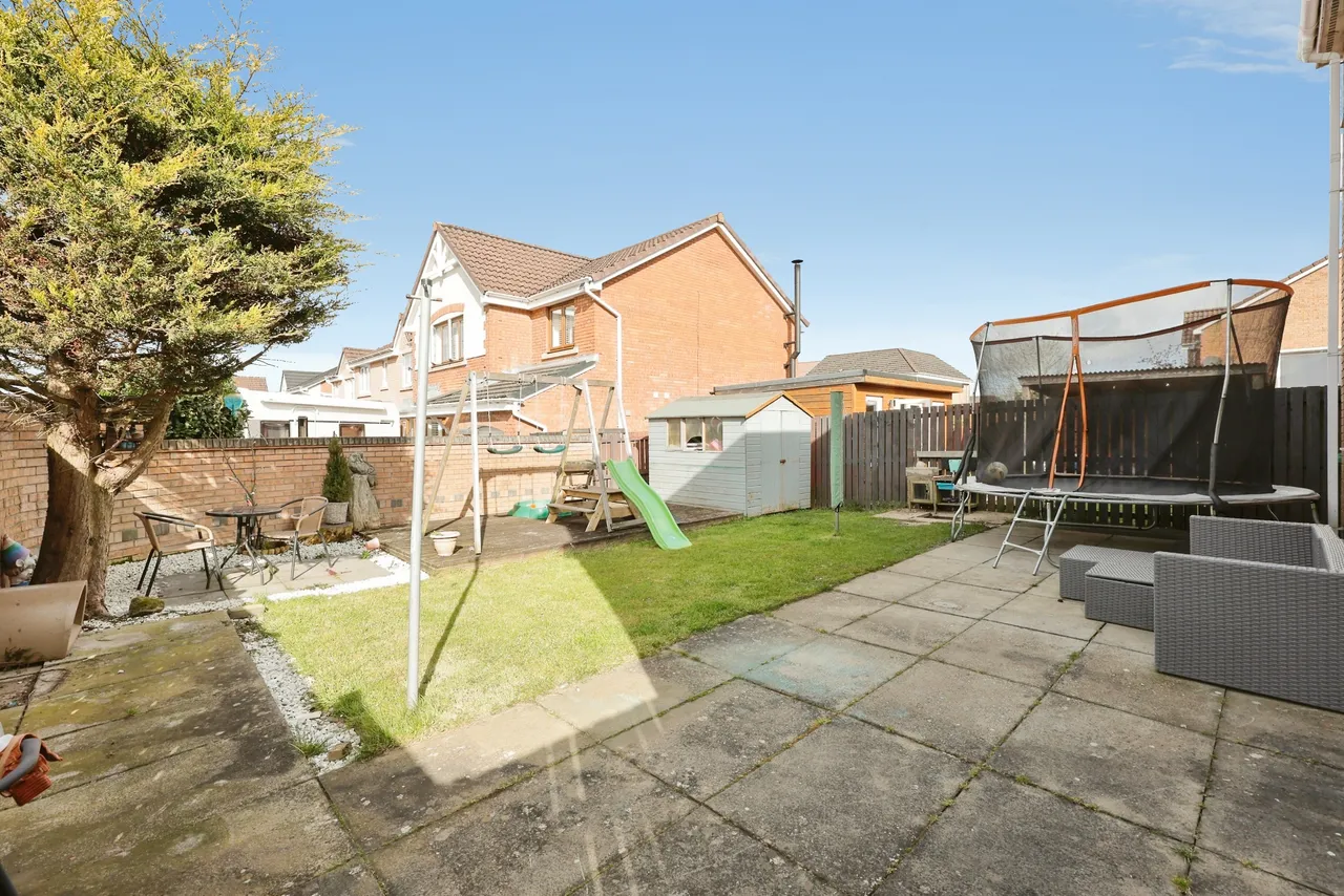 Pitmedden Road, Dunfermline, KY11, photo 15