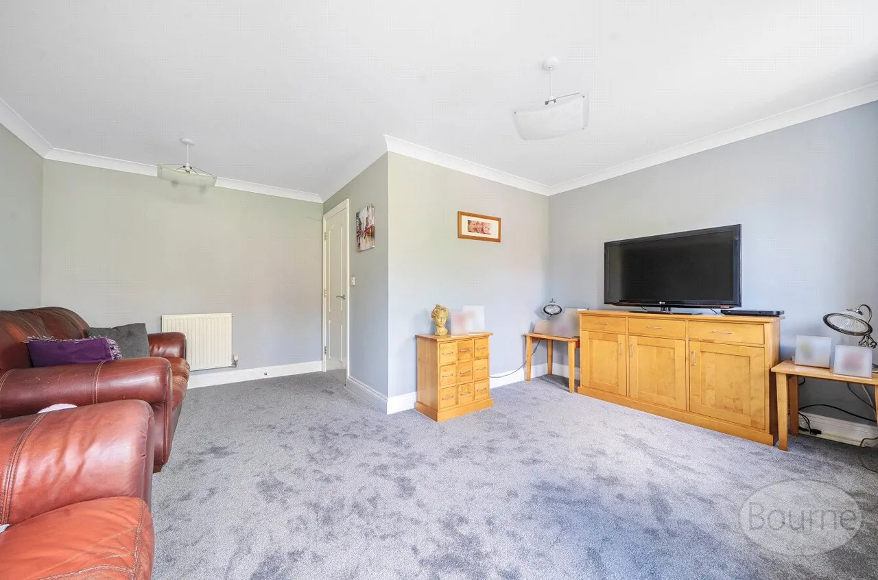 Hanbury Square, Petersfield, GU31, photo 14
